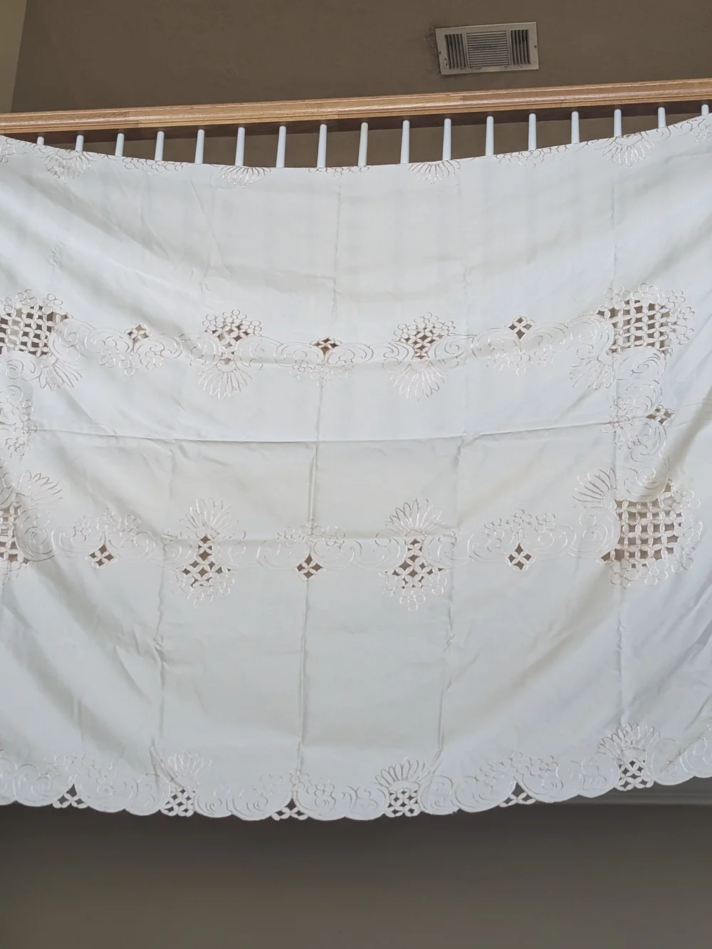 Cream Embroidered Cutwork Tablecloth